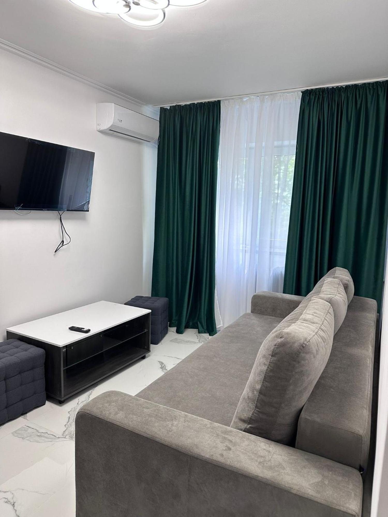 Apartament 3 Camere Trapezului Букурещ Екстериор снимка