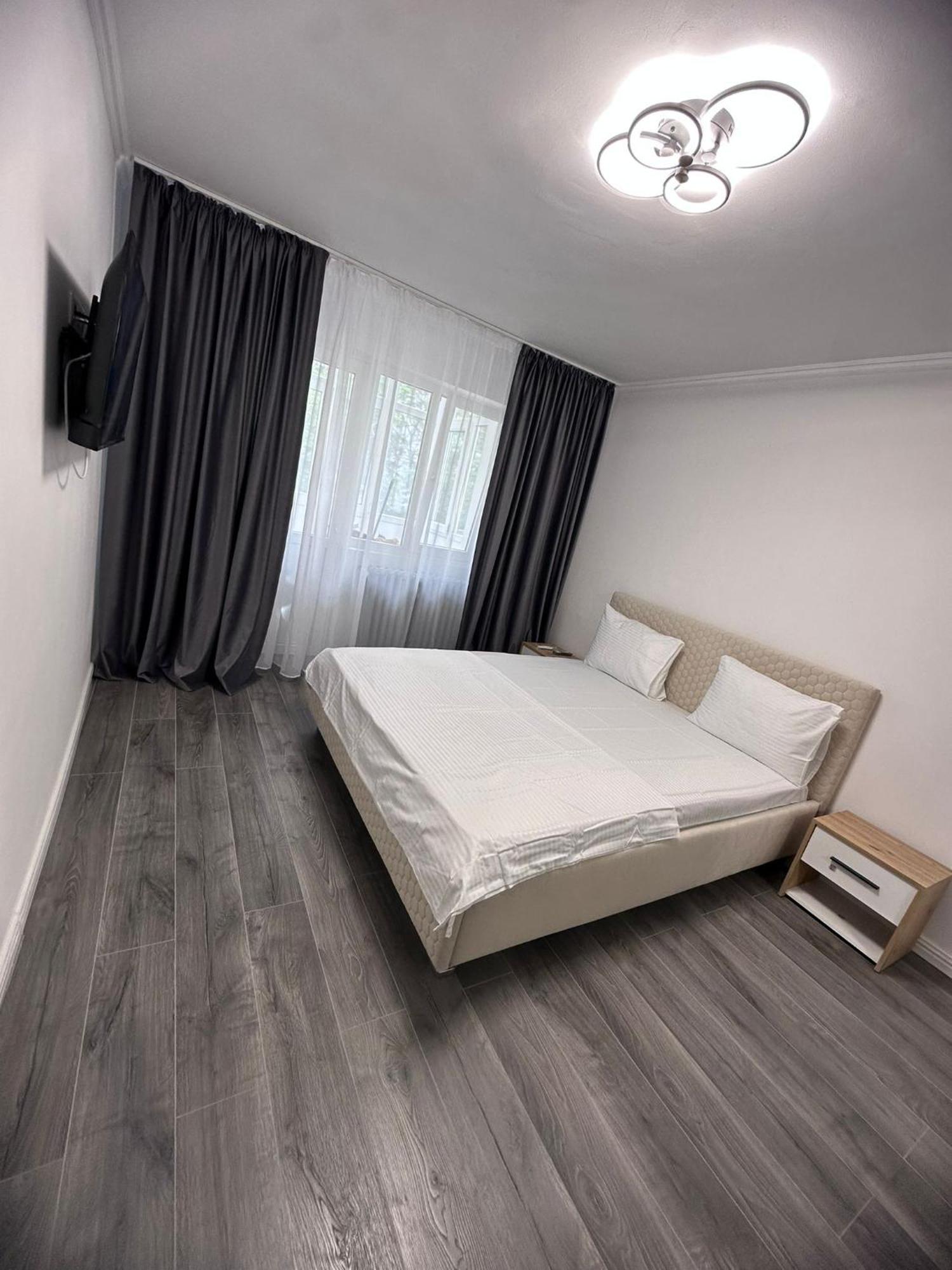 Apartament 3 Camere Trapezului Букурещ Екстериор снимка